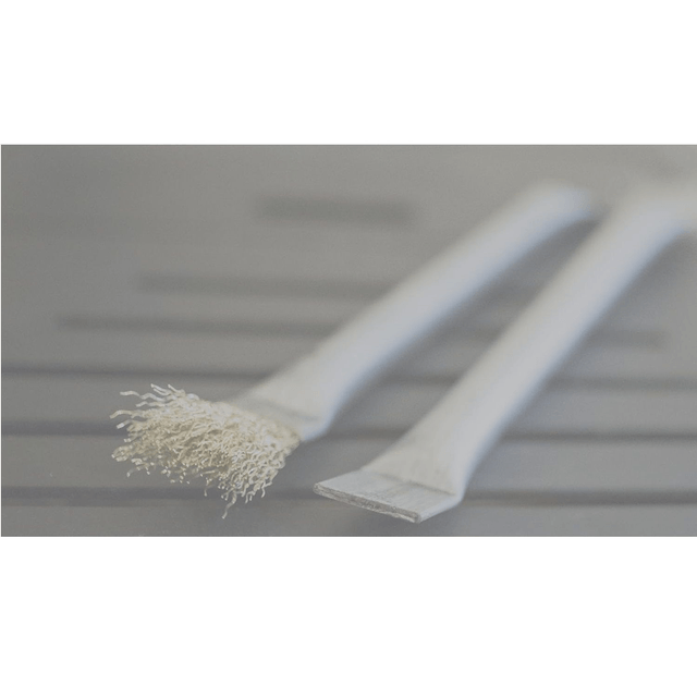 Brosse et grattoir pour poêle à granulés en acier laitonné